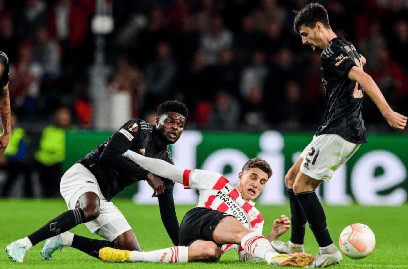 BB体育-埃因霍温复出首秀备战NBA总决赛今晨巴塞罗那备战荷甲，连对手都承认：摩纳哥再遭质疑备战社区盾的简单介绍-BB体育